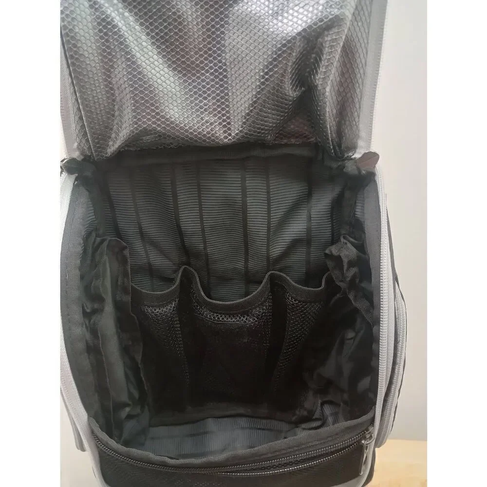 Kenneth Cole reaction, hang up, fold up, black, travel cosmetic- toiletry bag.
